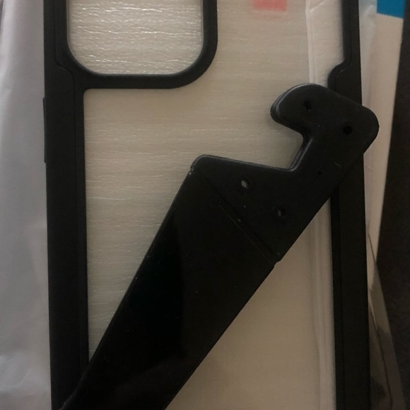 AEDILYS Space Airbag Protection iPhone 12 Pro Max Case 2020 6.7” Black NIB - Picture 3 of 5